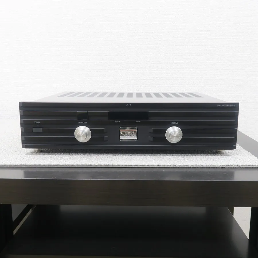 SOULNOTE A-1 の正面